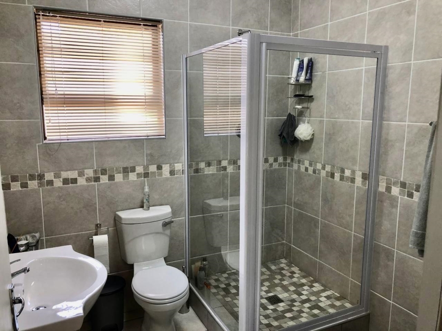 4 Bedroom Property for Sale in Universitas Free State